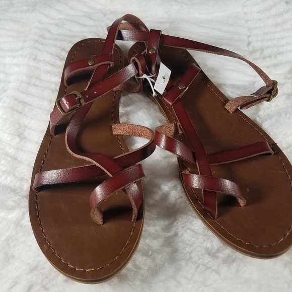 Universal Thread Shoes - 3 for $12 New!!  Cute strappy jesus sandals